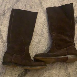 Vera Wang Brown Suede Boots